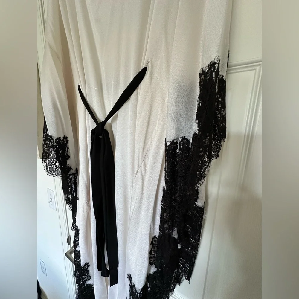 Rosamosario 100% Raw Silk Kaftan & Black Chantilly Lace “Natural Beauty” Large - Picture 5 of 17